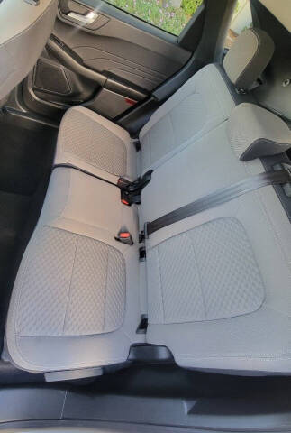 2021 Ford Escape Hybrid SE