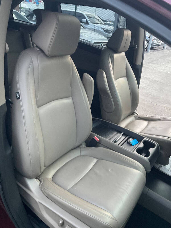 2018 Honda Odyssey EX-L - Photo 20