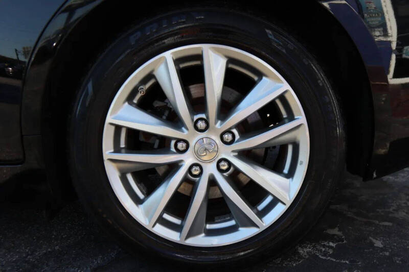 2018 Infiniti Q50 2.0T Luxe