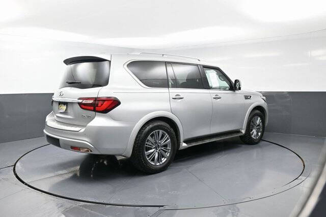 2021 Infiniti QX80 Luxe