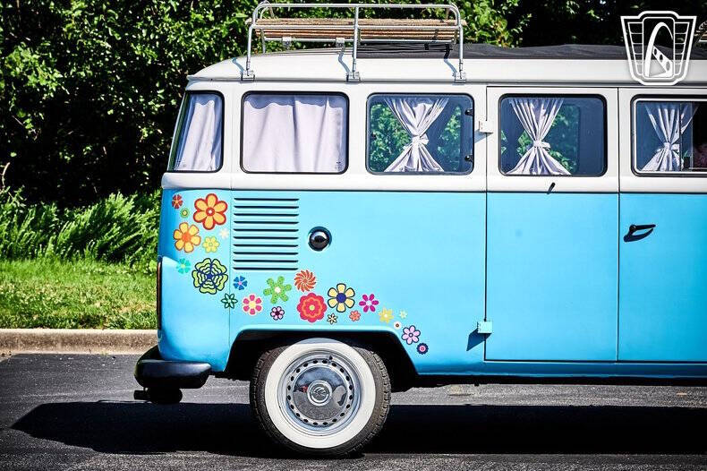 1990 Volkswagen Bus