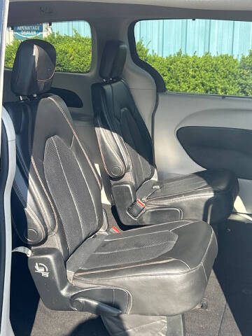 2019 Chrysler Pacifica Touring L
