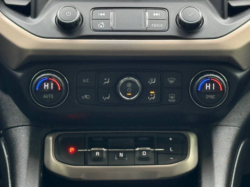 2020 GMC Acadia Denali