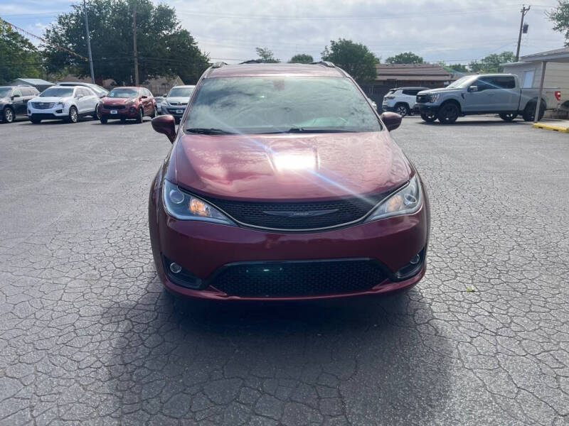 2020 Chrysler Pacifica Touring L