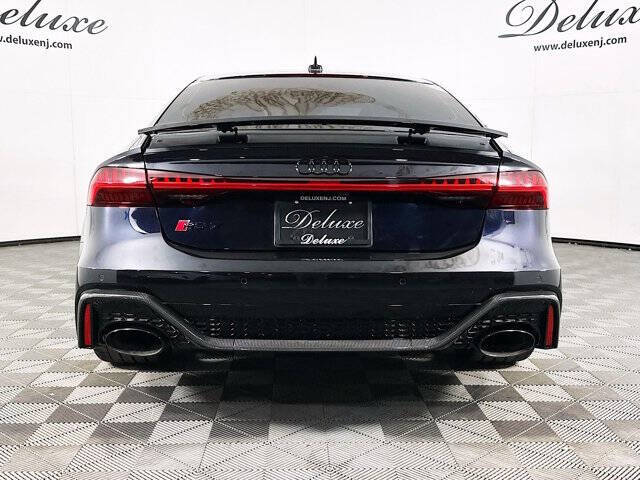 2024 Audi RS 7 4.0T quattro performance