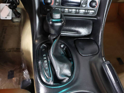 2004 Chevrolet Corvette