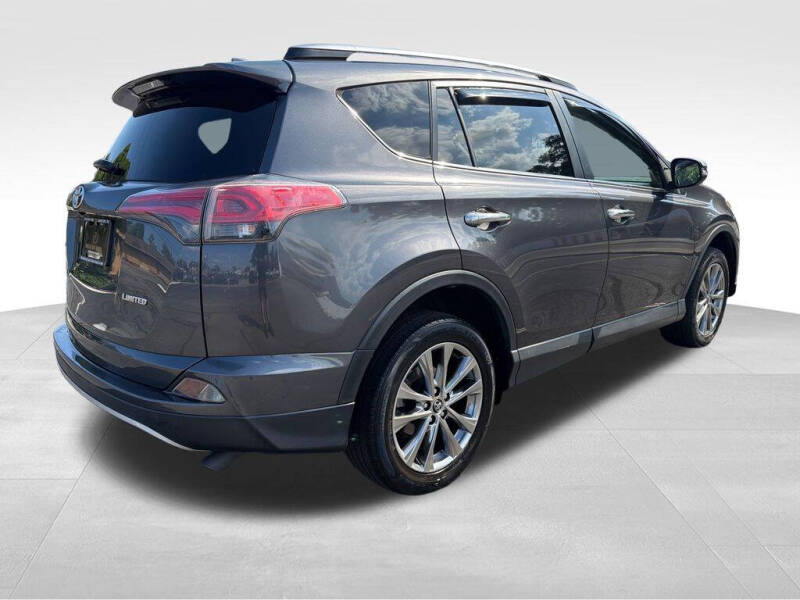 2017 Toyota RAV4 Limited