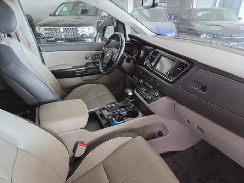 2017 Kia Sedona EX