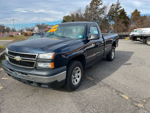 2006 Chevrolet Silverado 1500 for sale at COLONIAL MOTORS in Branchburg NJ