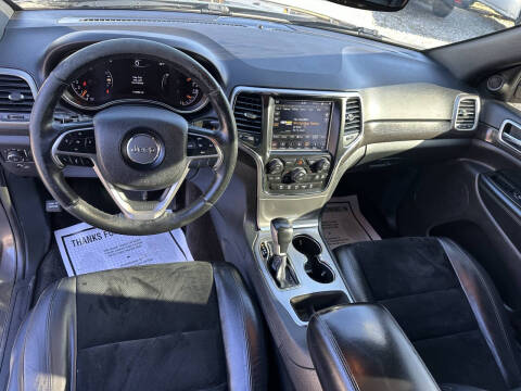 2018 Jeep Grand Cherokee Laredo E