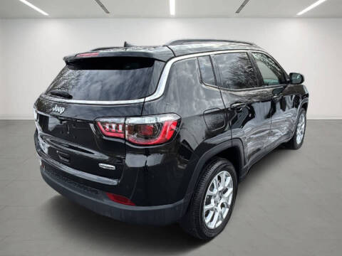 2023 Jeep Compass Latitude Lux
