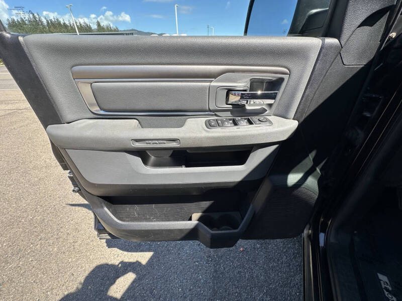 2013 RAM 1500 SLT