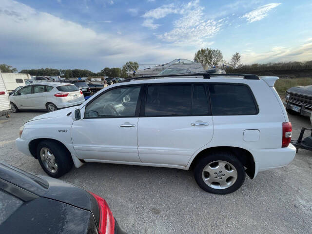 2006 Toyota Highlander for sale at Twin Cities Auctions in Elk River, MN