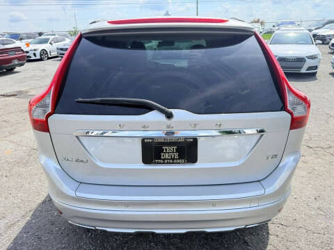 2015 Volvo XC60 T5 Drive-E Premier