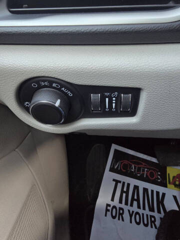 2020 Chrysler Voyager LXi