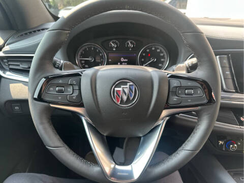 2022 Buick Enclave Essence