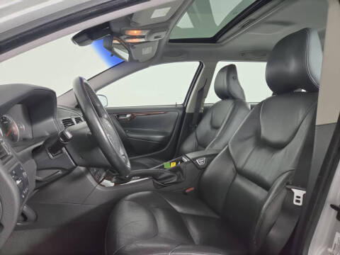 2006 Volvo V70 2.5T