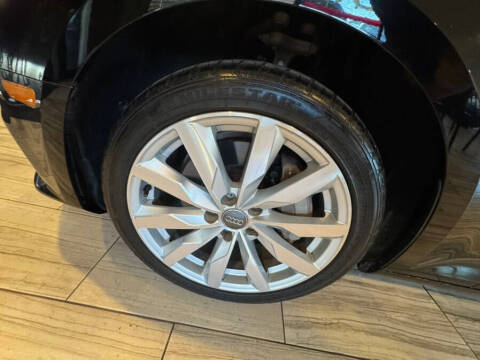 2017 Audi A4 2.0T quattro Premium