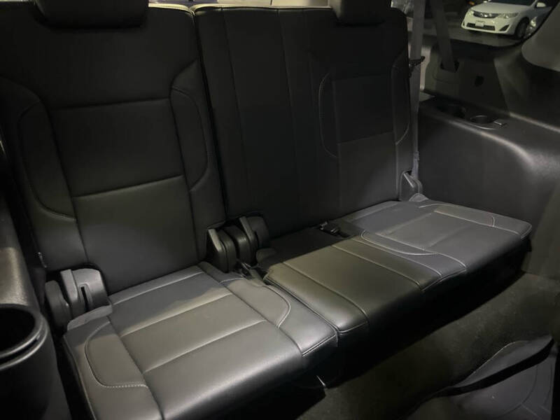 2017 GMC Yukon XL SLT