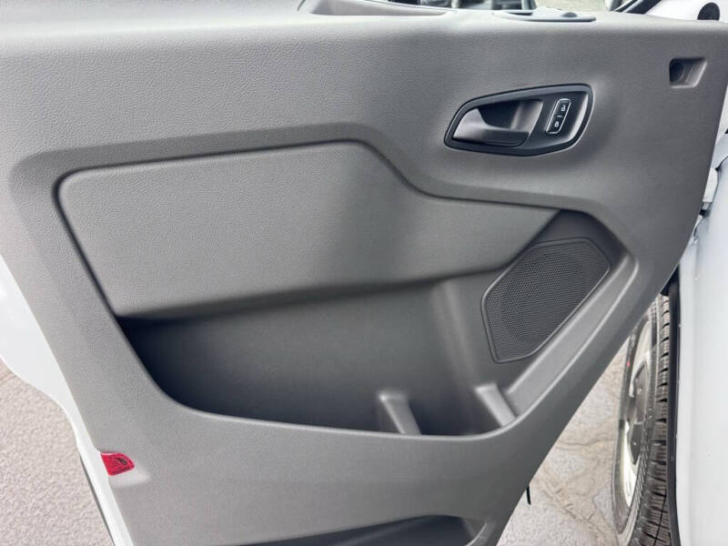 2026 Ford Transit 250