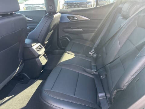 2026 Chevrolet Equinox EV LT 2