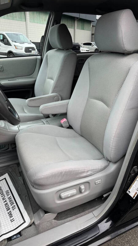 2004 Toyota Highlander