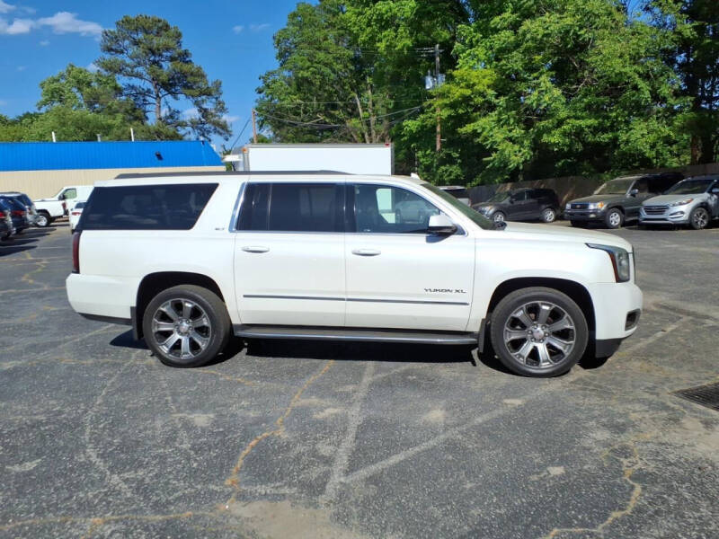 2016 GMC Yukon XL SLT