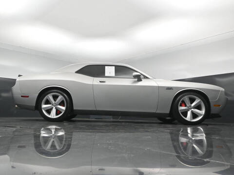 2009 Dodge Challenger SRT8