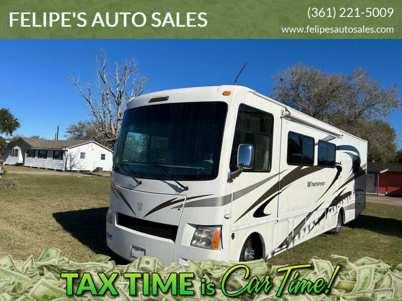 2011 Ford Motorhome Chassis for sale at FELIPE'S AUTO SALES in Bishop TX