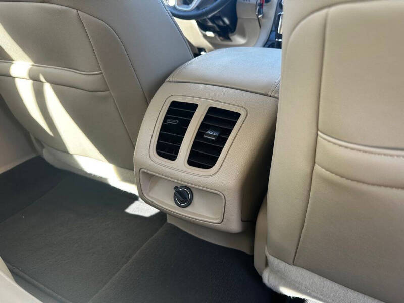 2019 Ford Taurus SEL