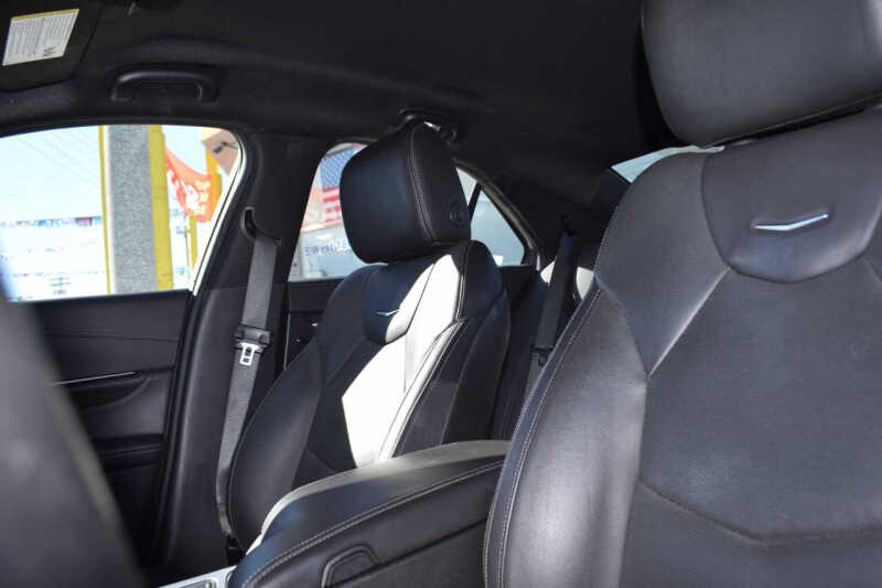 2023 Cadillac CT4 Premium Luxury