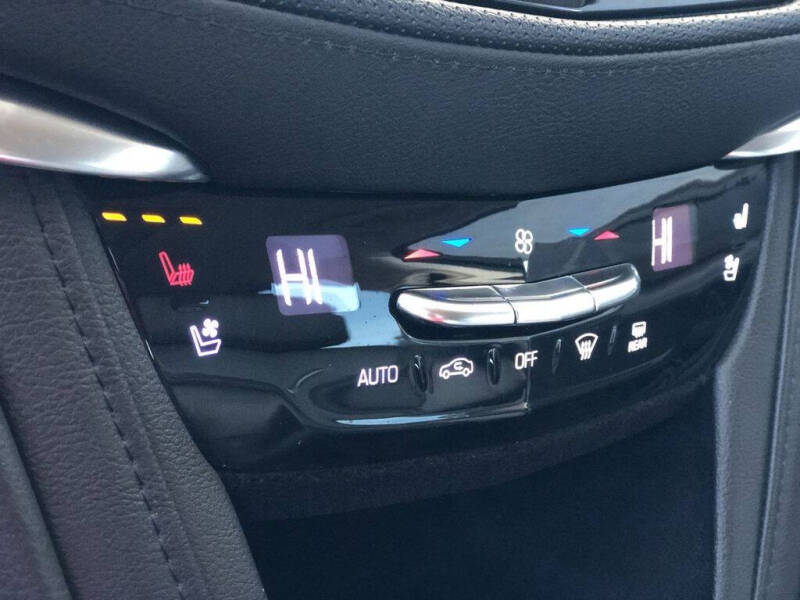 2019 Cadillac XT5 Premium Luxury