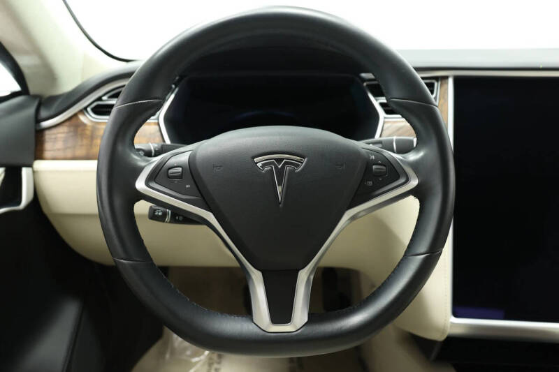 2017 Tesla Model S