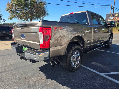 2019 Ford F-350 Super Duty Lariat