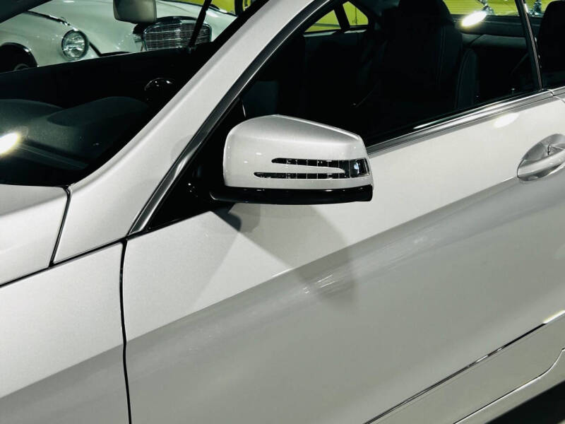 2011 Mercedes-Benz E350