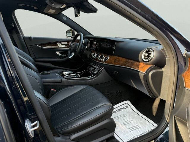 2017 Mercedes-Benz E-Class E 300 4MATIC