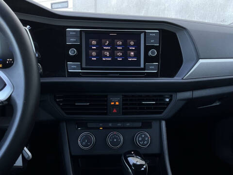 2024 Volkswagen Jetta S