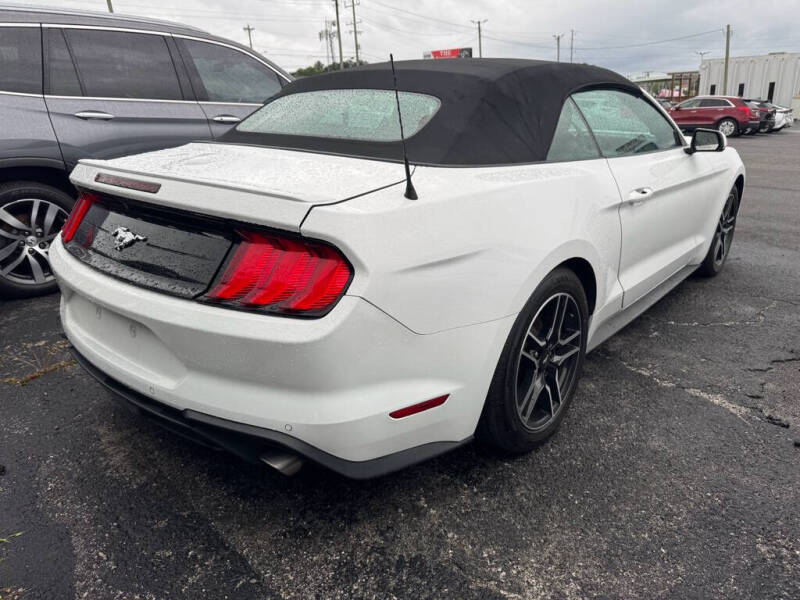 2022 Ford Mustang EcoBoost Premium