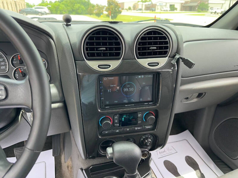 2004 GMC Envoy XUV SLT