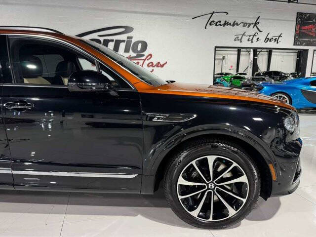 2023 Bentley Bentayga S V8