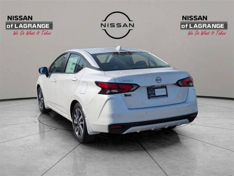 2025 Nissan Versa SV