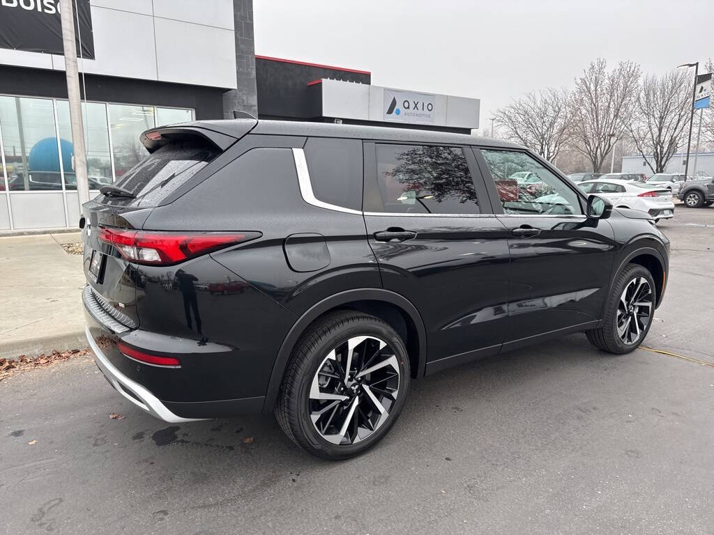 2024 Mitsubishi Outlander for sale at Axio Auto Boise in Boise, ID