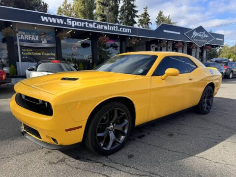 2018 Dodge Challenger SXT Plus