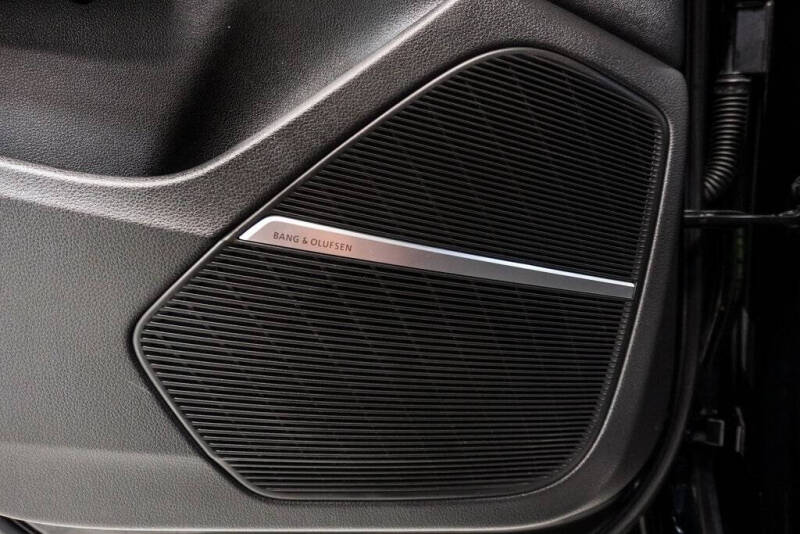 2022 Audi Q8 quattro Premium Plus 55 TFSI