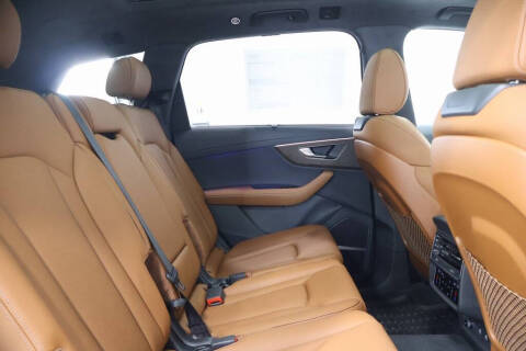 2025 Audi Q7 quattro Prestige 55 TFSI