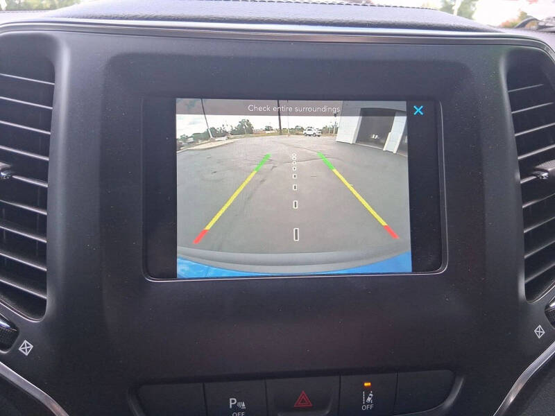 2021 Jeep Cherokee Altitude