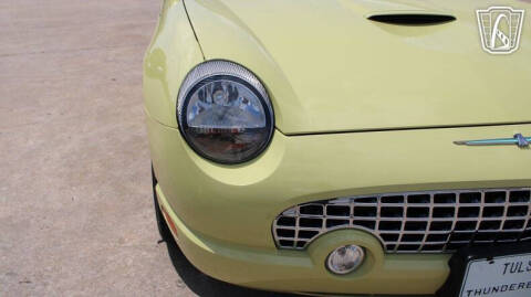2005 Ford Thunderbird