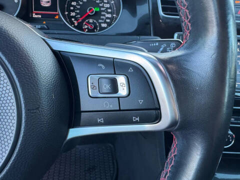 2017 Volkswagen Golf GTI