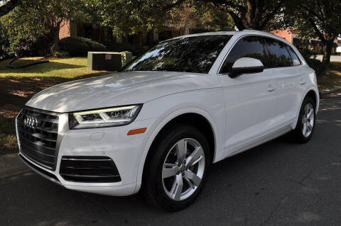 2018 Audi Q5 2.0T quattro Premium Plus