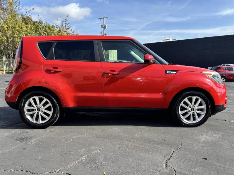 2017 Kia Soul +'s photo